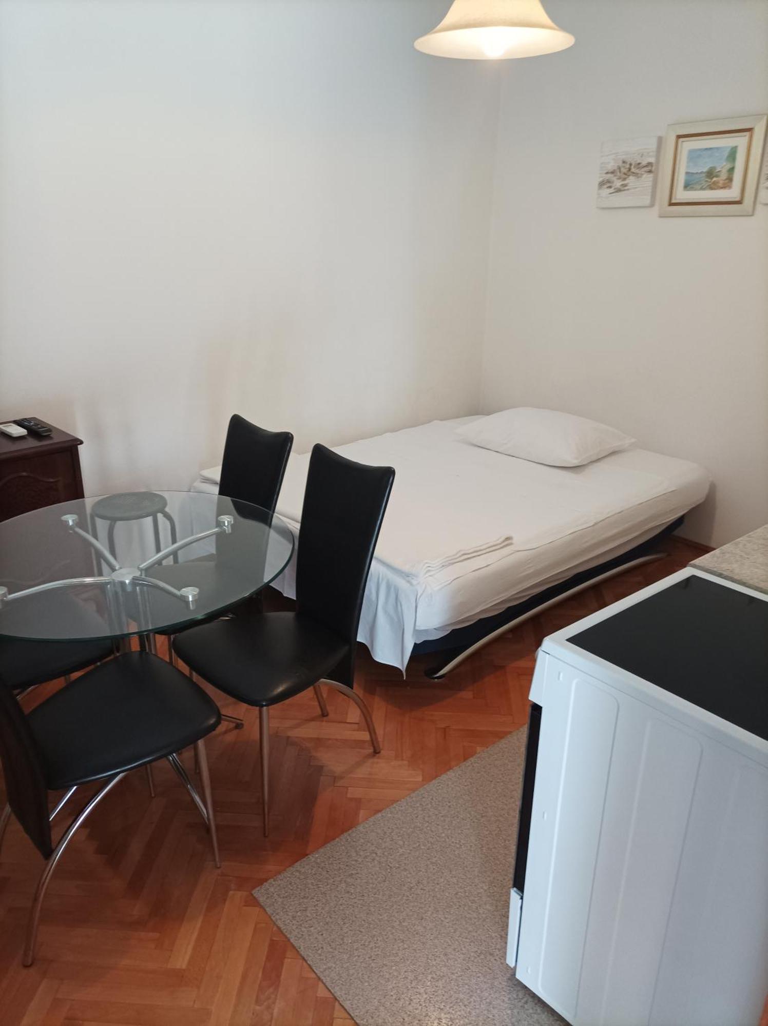 Apartments Vodice Marica Екстер'єр фото