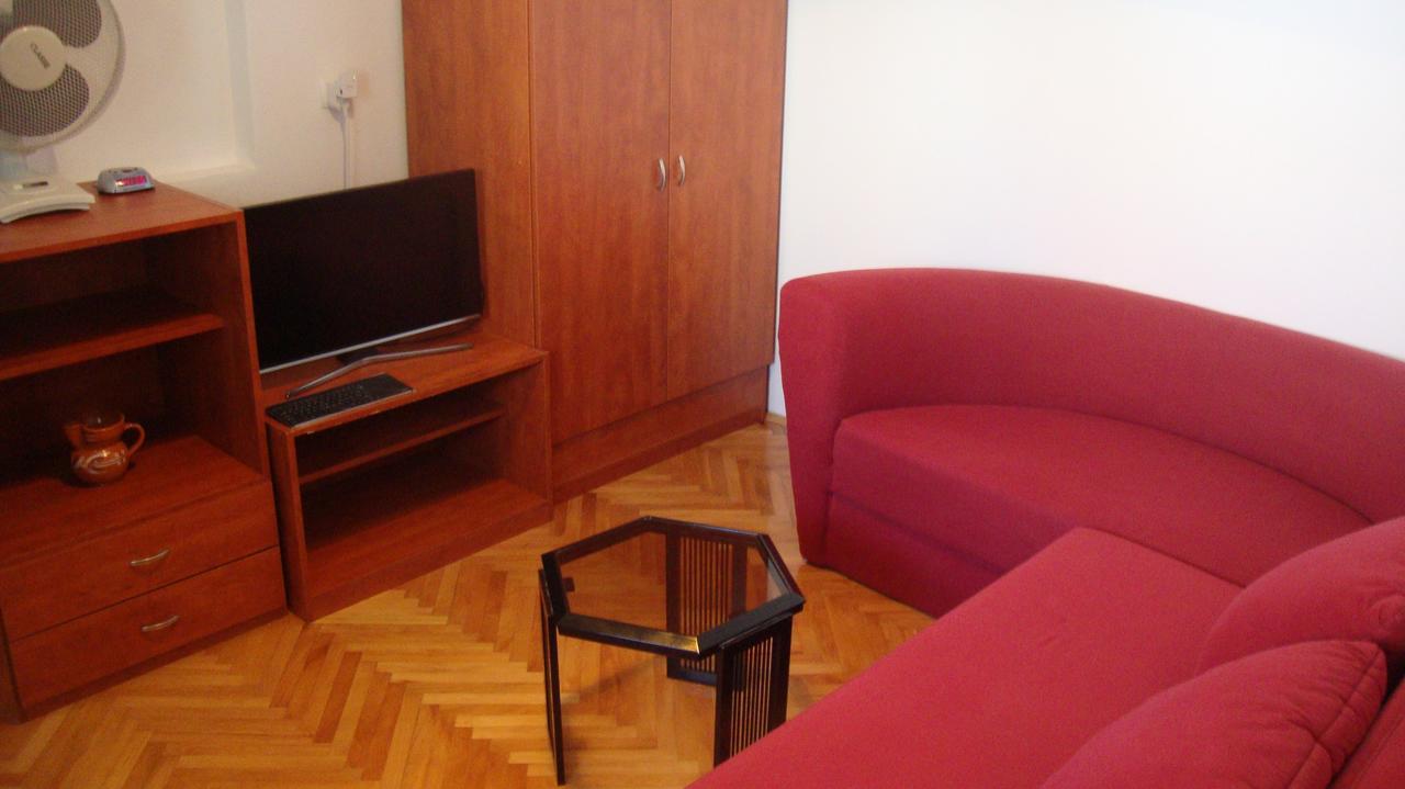 Apartments Vodice Marica Екстер'єр фото