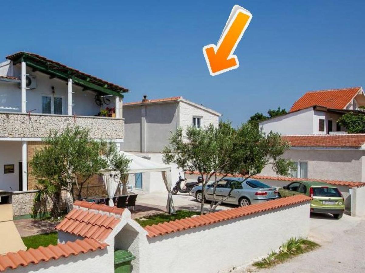 Apartments Vodice Marica Екстер'єр фото